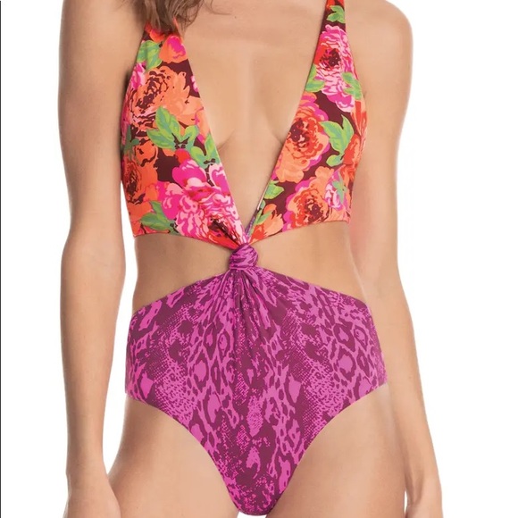 Maaji Other - Maaji Mamba Samba 1 Piece Reversible Twist Suit